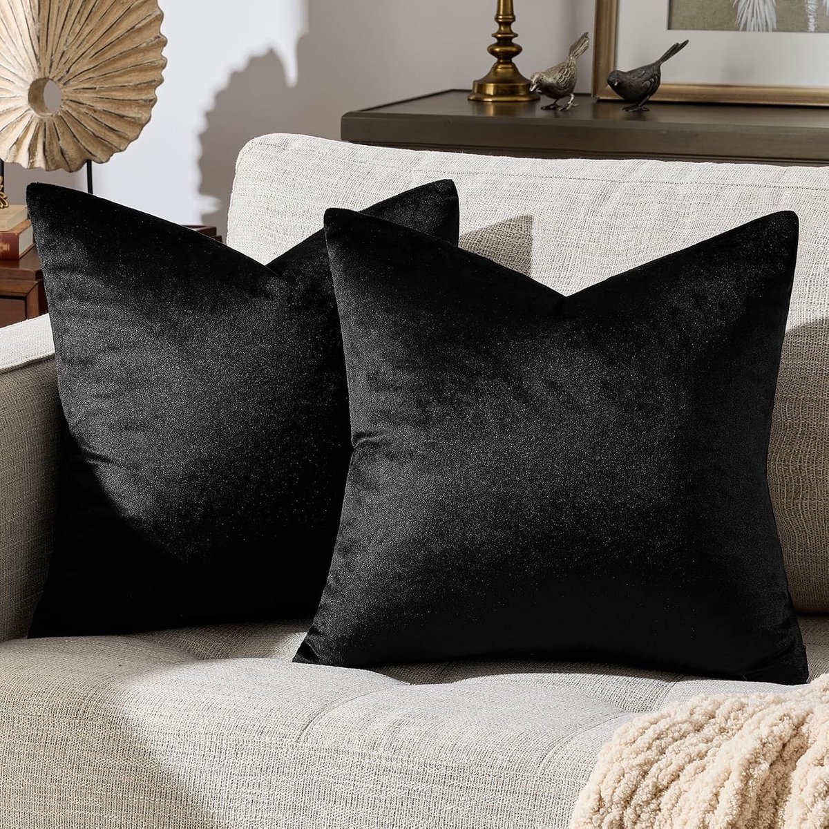 Set van 2 Fluwelen Kussenhoezen - Zwart - 40 x 40 cm - Zacht en Duurzaam - Voor Woonkamer en Slaapkamer