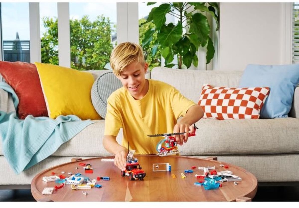 ZURU – MAX Adventure – Bouwset brandweerstations – 976 stuks – voertuigen