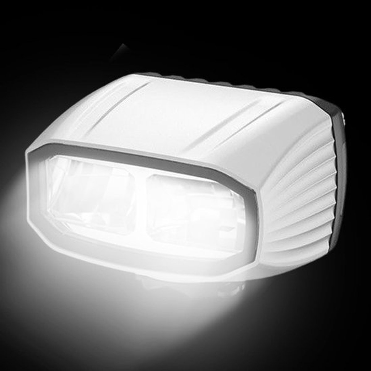 Fietsverlichting Oplaadbaar - Fietslamp Koplamp - Veilig Fietsen - Met Real-time Stroomdisplay - 1000 Lm - Wit