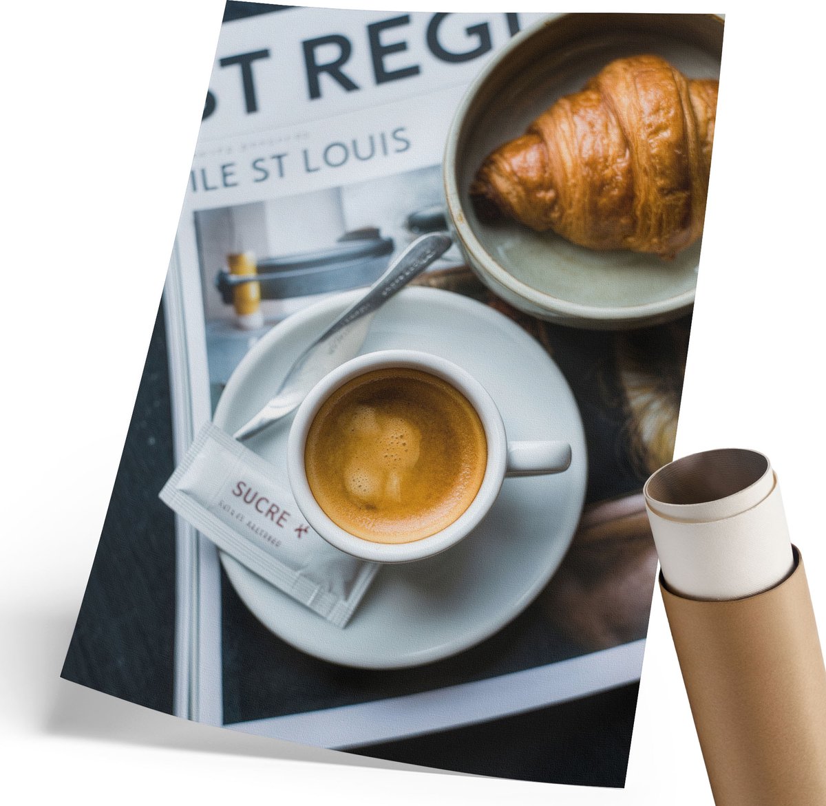 Coloray Polycanvas Wandposter - Koffie En Een Croissant, Fotografie - 210 x 297 mm - Wit Decoratie - Rechthoek - Muurkunst - Woonkamer, Slaapkamer, Kantoor - Modern