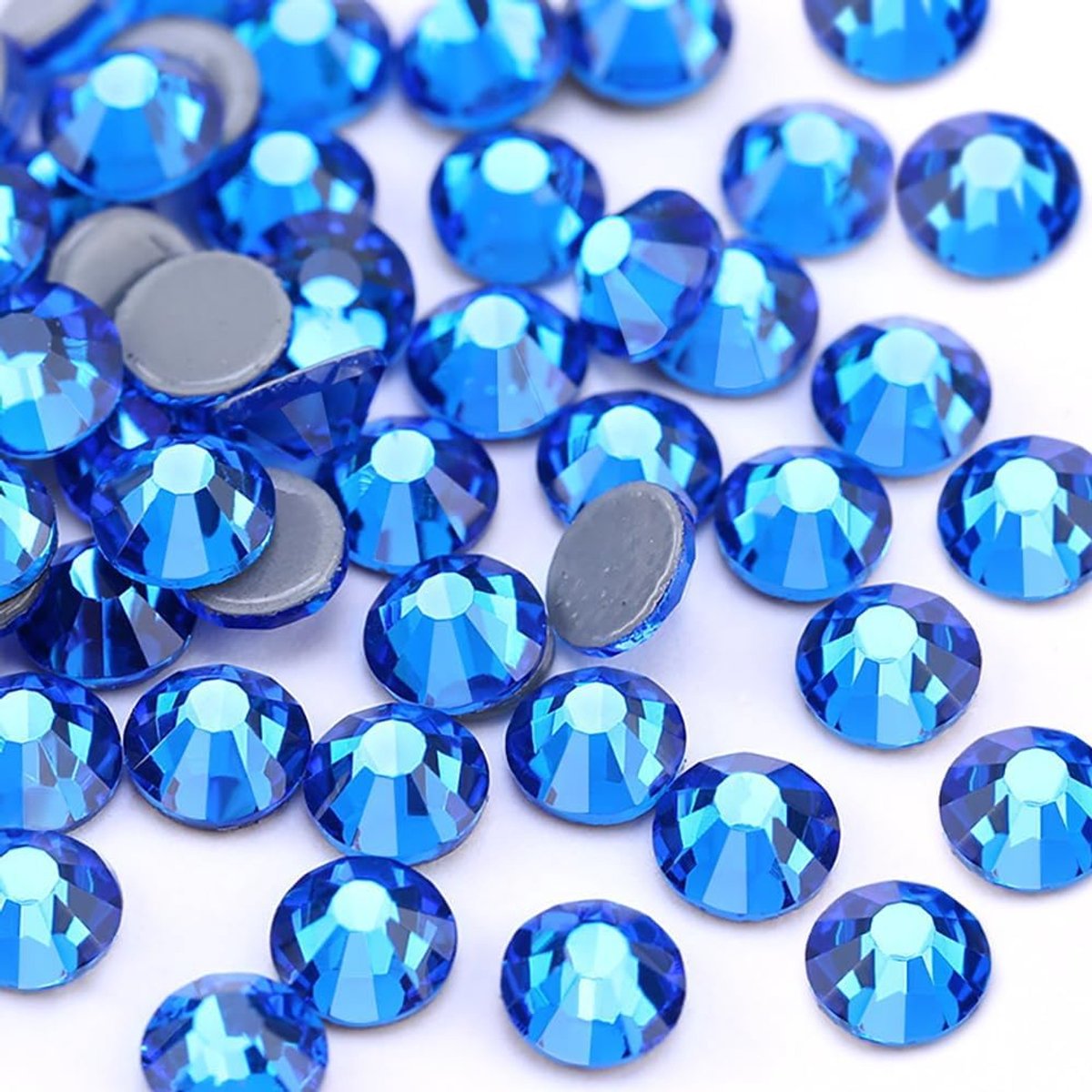 2880st Hotfix Kristal Flatback Strass Steentjes Glas Diamanten Edelstenen voor Handwerk Kunstambachten Decoraties Kleding Schoenen 4,8mm SS20 Capri Blauw