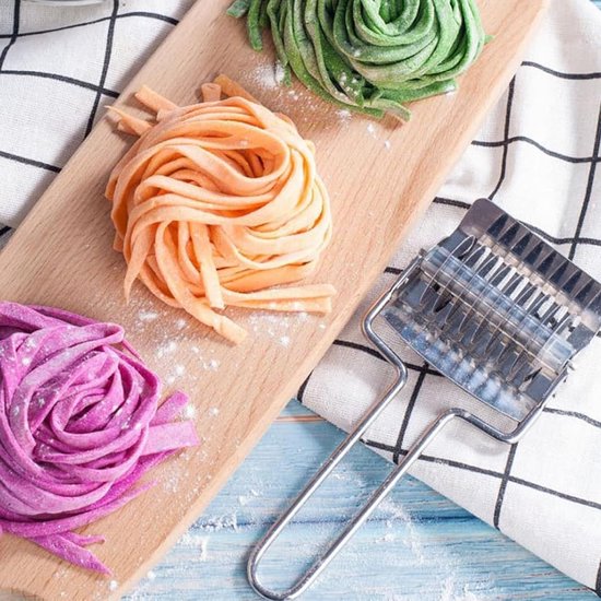 Handmatige pastadeegsnijder, zelfs snel snijden voor het maken van keukenpasta — afbeelding 3