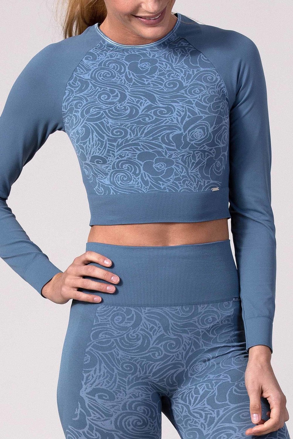 REVIVE Viane - Cropped Sportshirt Lange Mouwen Dames - Yoga - Zen Blue - Maat M