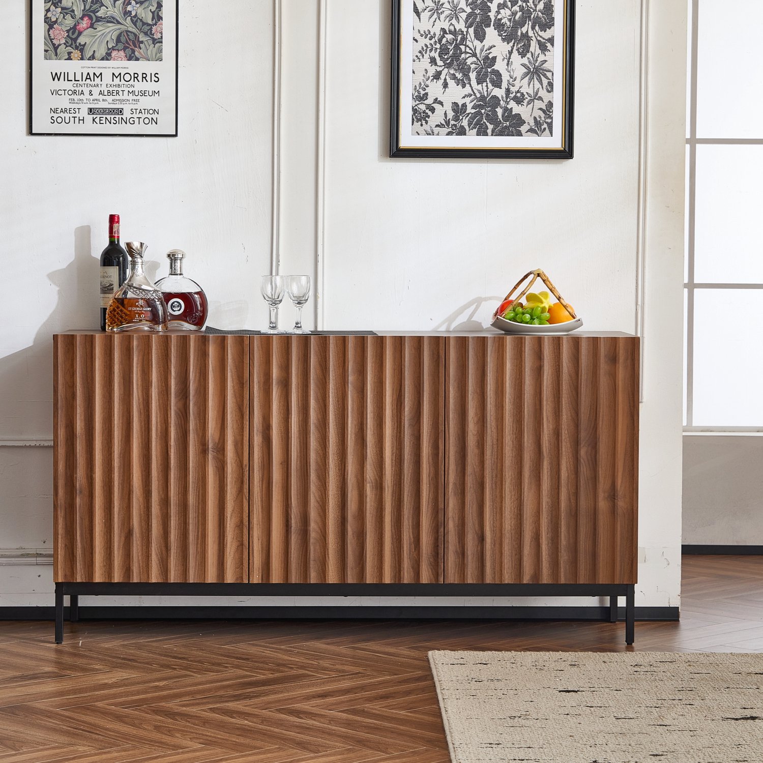 VVBV Dressoir / Sideboard 150x40x80 cm – Verstelbare Planken, 3 Deuren, Kantelbeveiliging – voor Eetkamer & Woonkamer – MDF / Naturel