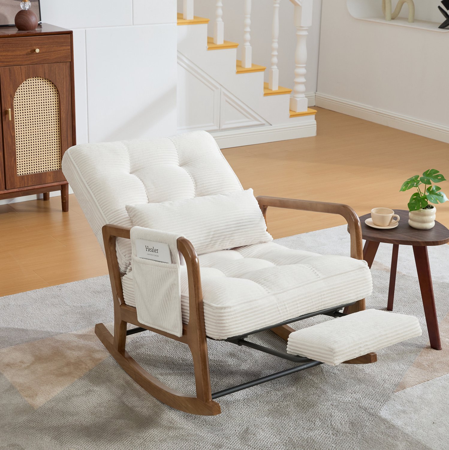 MEUNIQ Schommelstoel met verstelbare rugleuning in 3 standen, inklapbare voetensteun, lendekussen en zijvak – beige ribstof, houten frame, woonkamer