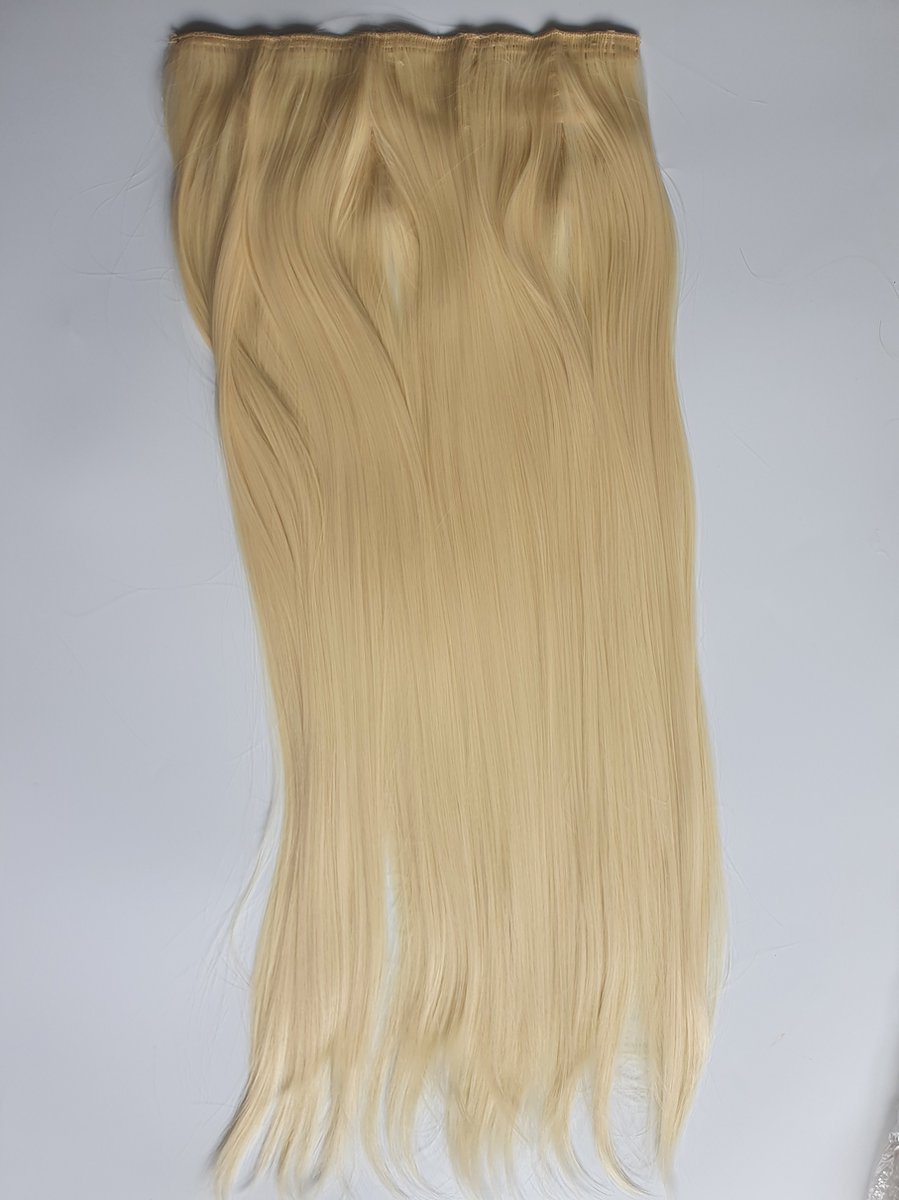 Clip in hairextension 1 baan stijl wit blond lang krullen en stijlen mogelijk tot 130 graden extra vol