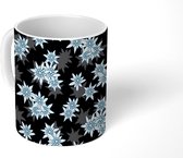 Mok - Koffiemok - Edelweiss - Bloemen - Zwart - Wit - Patronen - Mokken - 350 ML - Beker - Koffiemokken - Theemok