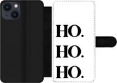 Bookcase Geschikt voor iPhone 13 telefoonhoesje - Kerstman - Ho ho ho - Kerst - Quotes - Spreuken - Met vakjes - Wallet case met magneetsluiting