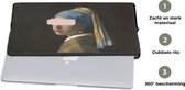 Laptophoes 15.6 inch - Meisje met de parel - Vermeer - Roze - Laptop sleeve - Binnenmaat 39,5x29,5 cm - Zwarte achterkant