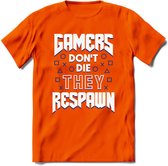 Gamers don't die T-shirt | Donker Blauw | Gaming kleding | Grappig game verjaardag cadeau shirt Heren – Dames – Unisex | - Oranje - M