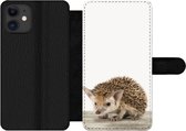 Bookcase Geschikt voor iPhone 12 Pro Max telefoonhoesje - Egel - Dieren - Kinderen - Jongens - Meisjes - Met vakjes - Wallet case met magneetsluiting