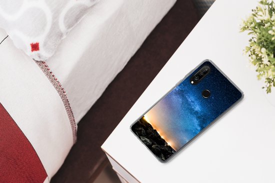 Telefoonhoesje Geschikt voor Huawei P30 Lite hoesje - Sterrenstelsel - Heelal - Zon - Jongens - Meisjes - Kinderen - Siliconen Telefoonhoesje Telefoonhoesje