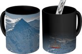 Magische Mok - Foto op Warmte Mok - Kabelwagen die het landschap van Mont Blanc overgaat - 350 ML - Uitdeelcadeautjes