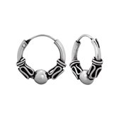 Zilveren oorbellen | Oorringen  | Zilveren oorbellen, Bali hoops met slingertjes en bolletje