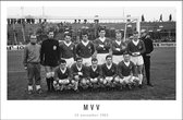 Walljar - Elftal MVV '63 - Zwart wit poster met lijst