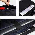 Zwarte laptoptas: binnenvak met ritssluiting en een apart vak voor een tablet en laptop.
