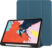 Case2go - Tablet Hoes geschikt voor Apple iPad Air 2022 - 10.9 inch - Tri-Fold Book Case - Apple Pencil Houder - Cyaan