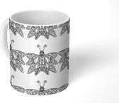 Mok - Koffiemok - Vlinders - Patronen - Dieren - Mokken - 350 ML - Beker - Koffiemokken - Theemok