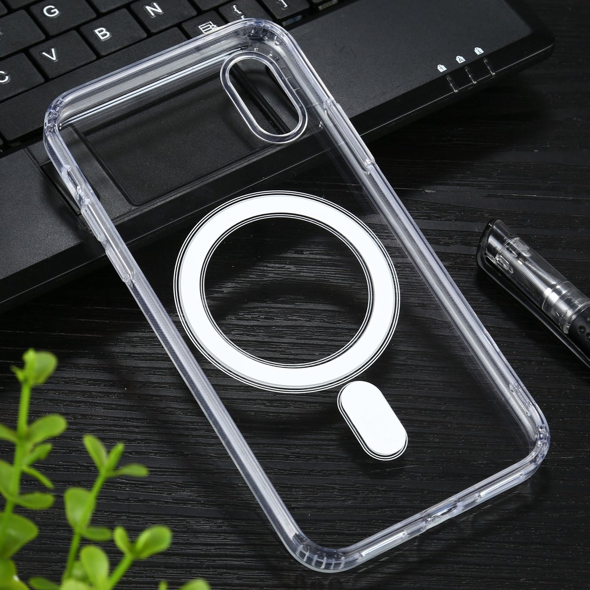 Phreeze Back Cover - Geschikt voor iPhone XS Hoesje - Ultra HD Transparant Case - Met Magneet Cirkel - Doorzichtige Cover