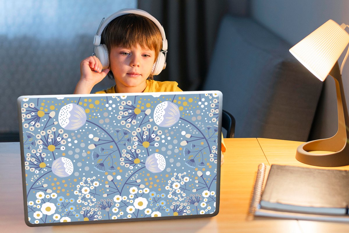 Laptop sticker - 15.6 inch - Patronen - Kamille - Bloemen - 36x27,5cm - Laptopstickers - Laptop skin - Cover