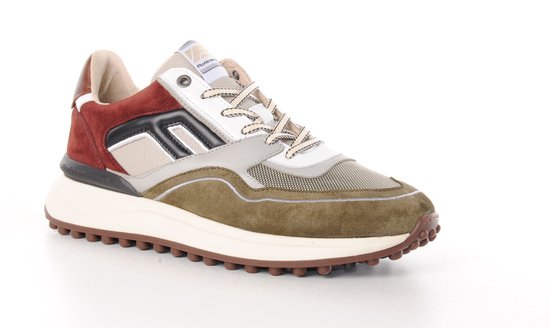 Herensneaker met groene, grijze, bordeauxrode en witte leren en suède panelen, en veters.