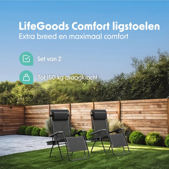 Twee zwarte LifeGoods Comfort ligstoelen in een tuin, met de tekst 'Set van 2' en 'Tot 150 kg draagkracht'.
