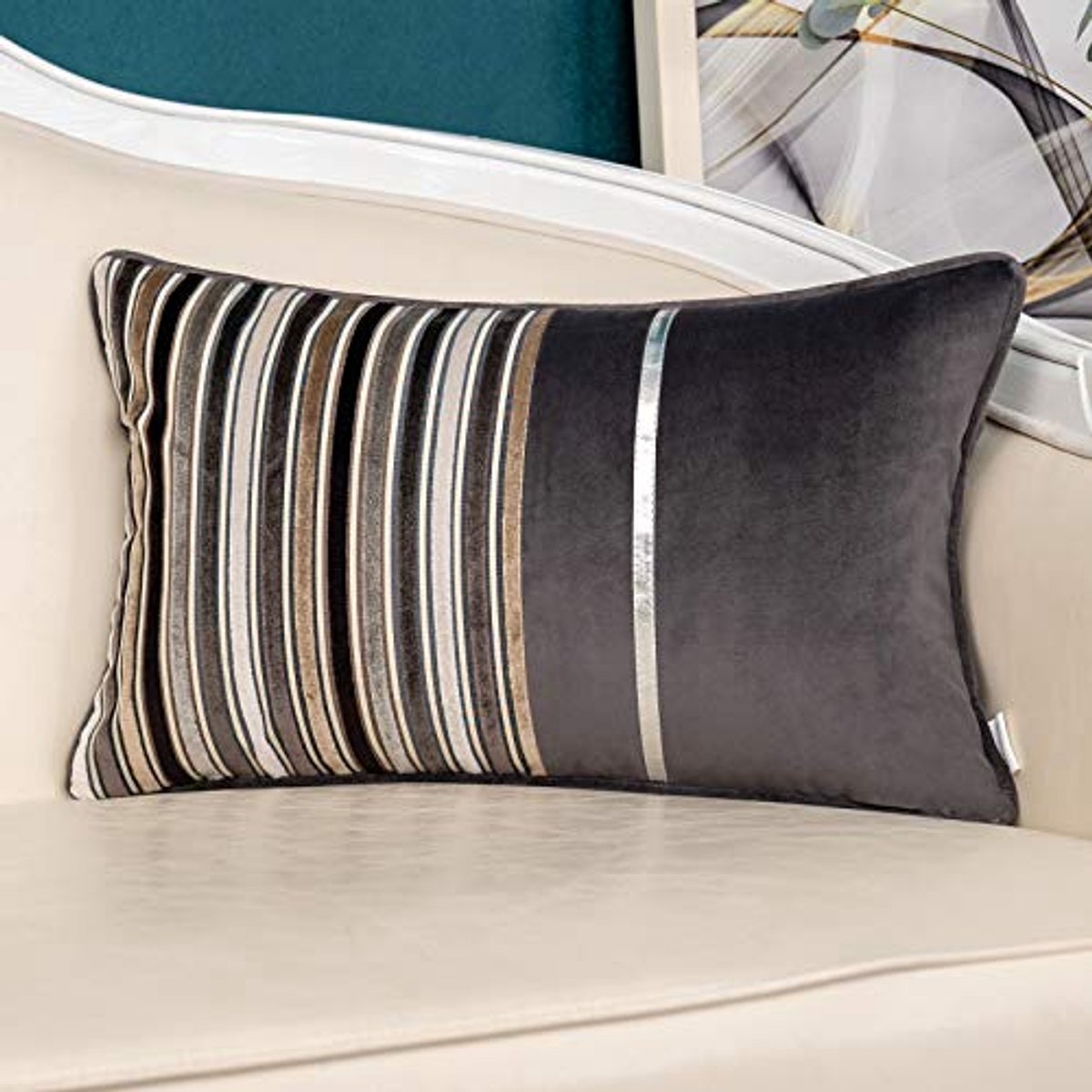 Grijze Gestreepte Patchwork Velours Kussenhoes - Moderne Neutrale Oblong Kussenhoes voor Bank, Slaapkamer en Woonkamer Decoratie - 12x20 Inch