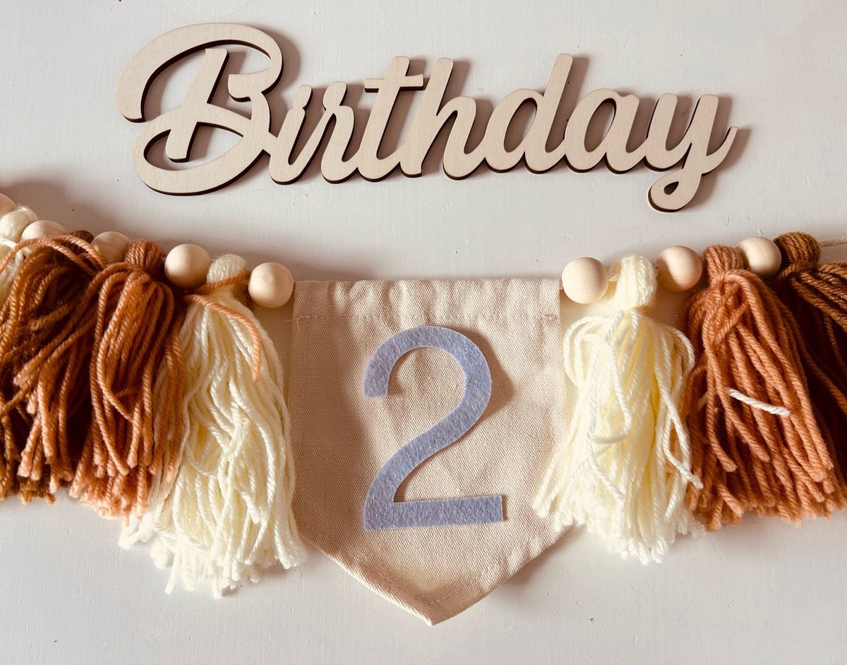 Feestpakket Verjaardag Kindje 1 jaar, 2 jaar, 3 jaar - Aardetinten en Hout - Verjaardagskroon - Verjaardagsslinger met Tassels - Toverstafje - Happy Birthday Houten Bord - Taarttopper — afbeelding 9