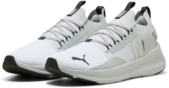 Nike – sneaker – sportschoen – zwart – maat 46 – venture runner – | Gecontroleerde