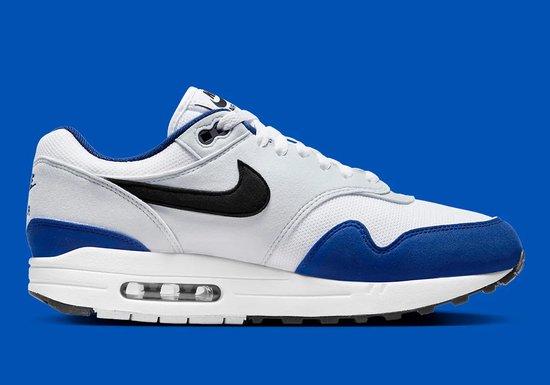 nike air max 1 white and blue