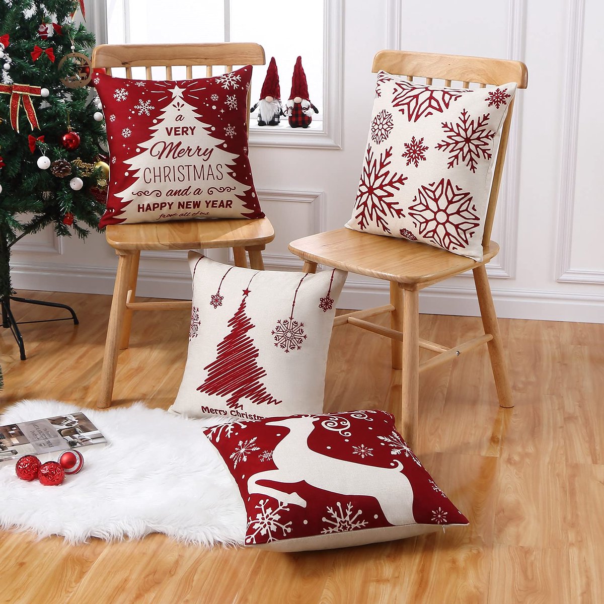 Unyqoos Set van vier rode kerstkussenslopen voor sfeervolle woondecoratie rood