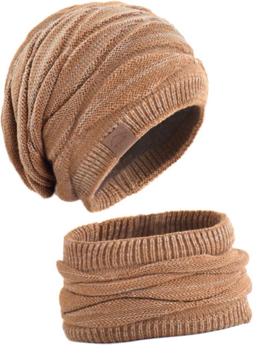 Gevoerde Beanie met Col Sjaal / Warme Winter Muts / Set / Sjaal / Outdoor / Ski Muts / Bruin