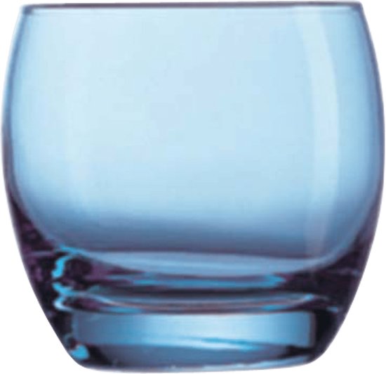 Verre bleu, rond avec un fond épais.