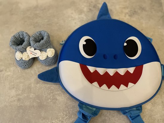 Maminobaby.nl - Handgemaakte gehaakte Babyslofjes met Baby Shark Rugzak — afbeelding 3