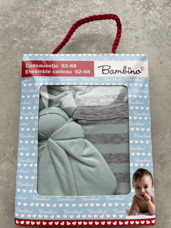 Maminobaby.nl Babygeschenkset jongens | Rompertje | Sokjes | Knuffelpopje | Slabbetje | Handmade Speenkoord | Kraamcadeau | Baby shower — afbeelding 4