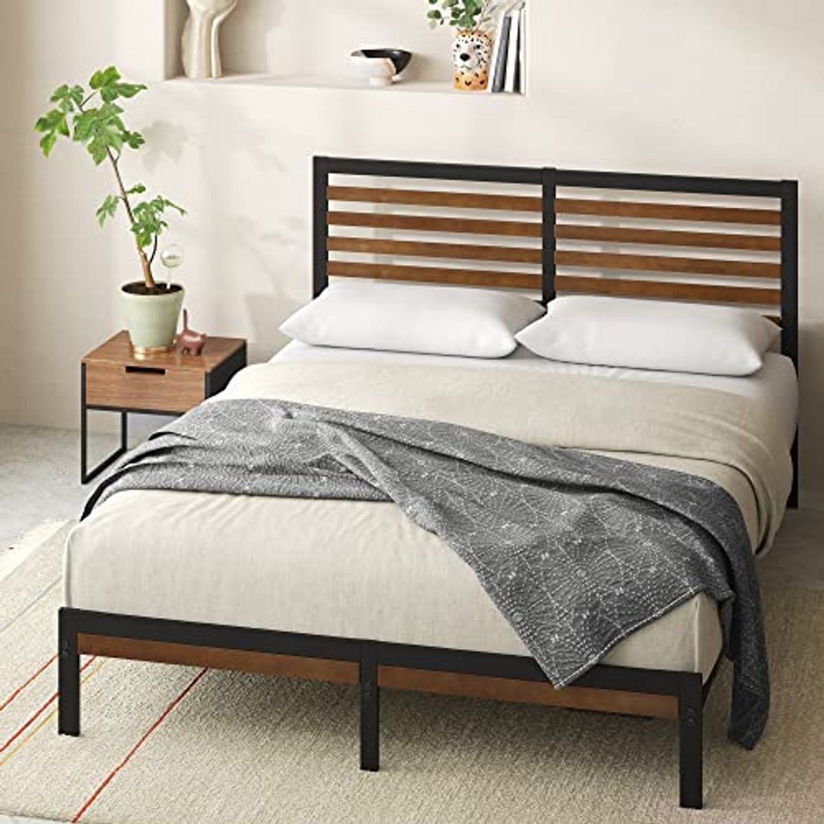 Tweepersoonsbed 140 x 190 cm - Stijlvol bamboe en staal met hoofdeinde - Modern en stevig ontwerp