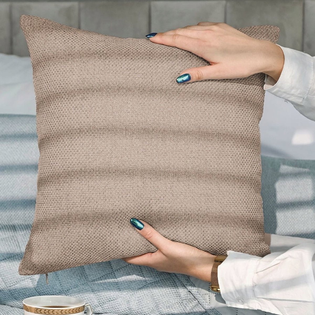 Molly Sierkussenhoes Donker Beige 40x40cm - 100% Polyester