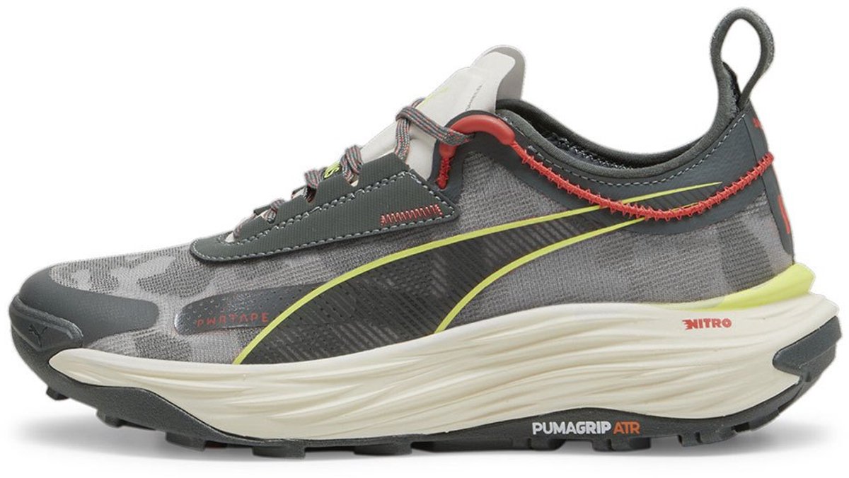 Puma Voyage Nitro 3 Trailschoenen Vrouw Grijs