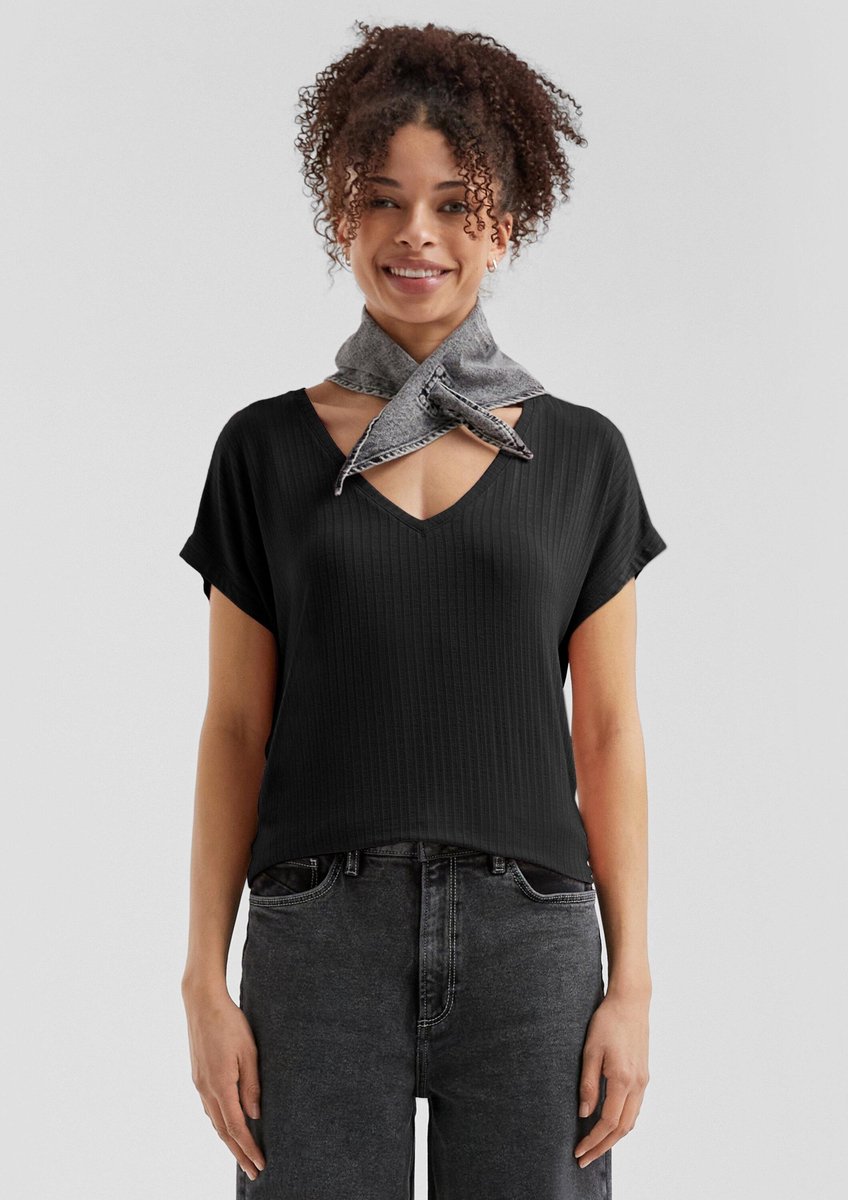 Q/S designed by - Dames t-shirt - Maat S - Vrouwen - ZWART - Viscose
