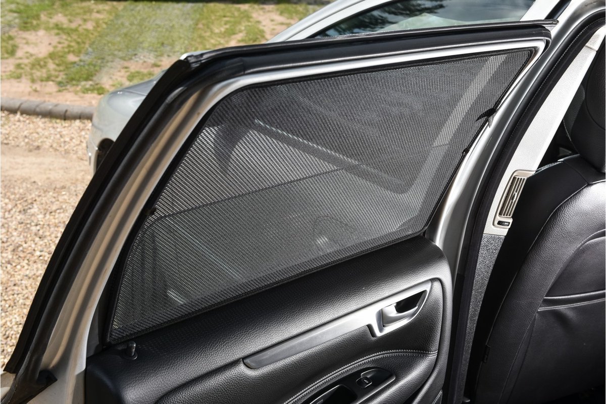 Zonneschermen geschikt voor Volvo V70 - XC70 (P24) 2007-2016 wagon Car Shades - set