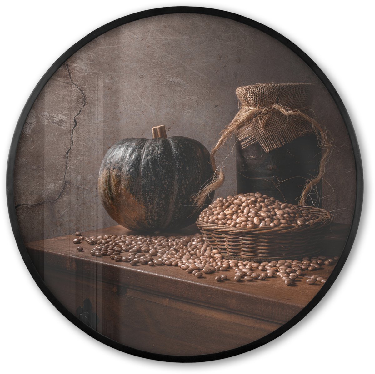 FrameYourWall Poster in lijst Rond - Fotolijst 60x60 cm - Posters - Stilleven - Pompoen - Donker - Rustiek - Ronde posterlijst zwart - Decoratie - Wanddecoratie woonkamer - Muurdecoratie slaapkamer Bonen - Pompoen