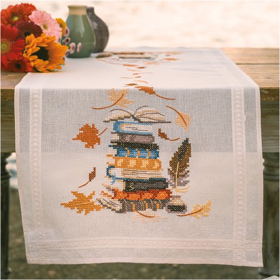 Vervaco - Tafelloper kit - 40 x 100cm - Boeken en herfstbladeren - PN-0201757