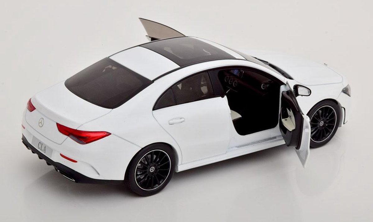 Mercedes-Benz CLA Coupe (C118) 2019 - 1:18 - Solido