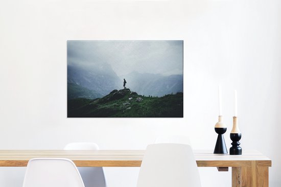 Tableau sur toile Randonneur solitaire dans les Alpes suisses - 90x60 cm - Décoration murale