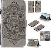 Voor Motorola Moto G Power Mandala Embossing Patroon Horizontale Flip PU lederen tas met houder & kaartsleuven & Walle & Lanyard (grijs)