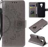 Voor Huawei Mate 30 Lite Totem Bloem Reliëf Horizontale Flip TPU + PU lederen tas met houder & kaartsleuven & portemonnee (grijs)