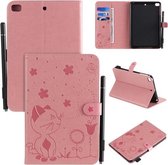 Voor iPad mini 5/4/3/2/1 Cat Bee Embossing Pattern Horizontale Flip lederen tas met houder & kaartsleuven & portemonnee & Pennensleuf & Wake-up / Sleep-functie (roze)