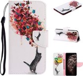 Voor iPhone 11 Pro Max Gekleurd tekenpatroon Horizontaal Flip TPU + PU lederen hoesje met houder & kaartsleuven & portemonnee & lanyard (kat en vlinders)