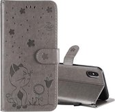 Voor iPhone X / XS Cat Bee Embossing Pattern Schokbestendige horizontale flip lederen tas met houder & kaartsleuven & portemonnee (grijs)