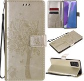Voor Samsung Galaxy Note20 Boom & Kat Patroon Geperst Afdrukken Horizontale Flip PU Lederen Case met Houder & Kaartsleuven & Portemonnee & Lanyard (Goud)